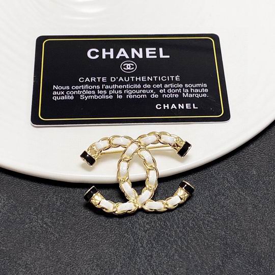 Chanel Brooch 11lyh34